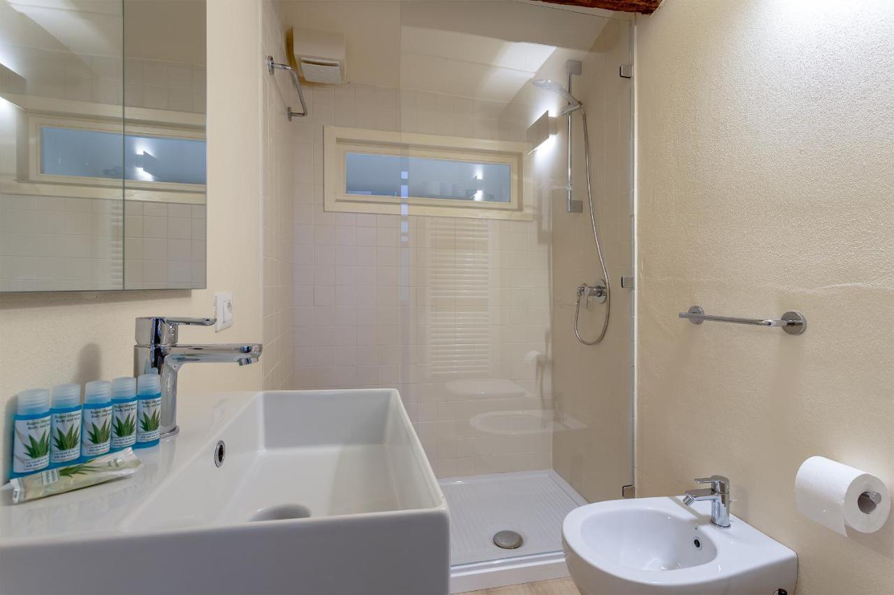 Ramaglianti Apartments Suite Tre Firenze Eksteriør bilde