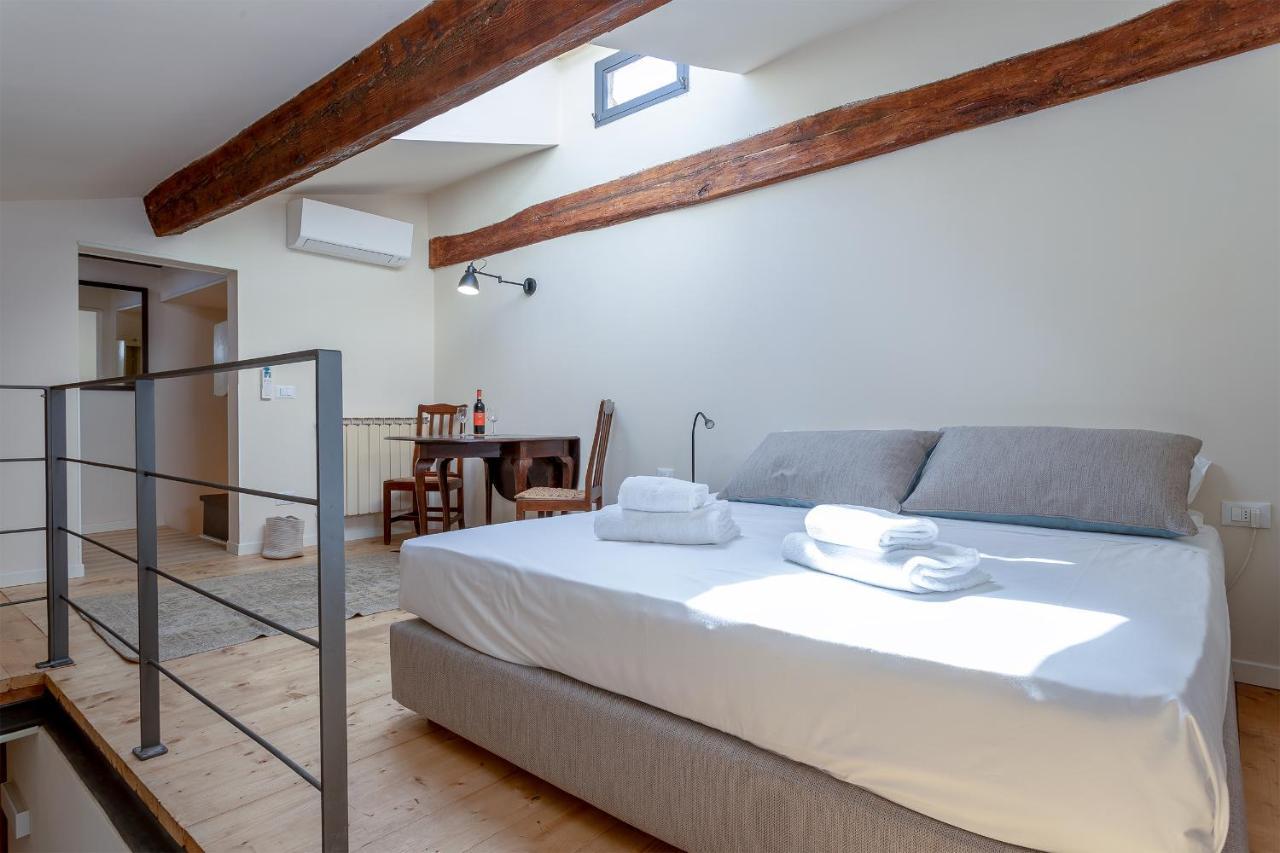 Ramaglianti Apartments Suite Tre Firenze Eksteriør bilde